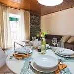 Picoas Artistic Flat 아파트