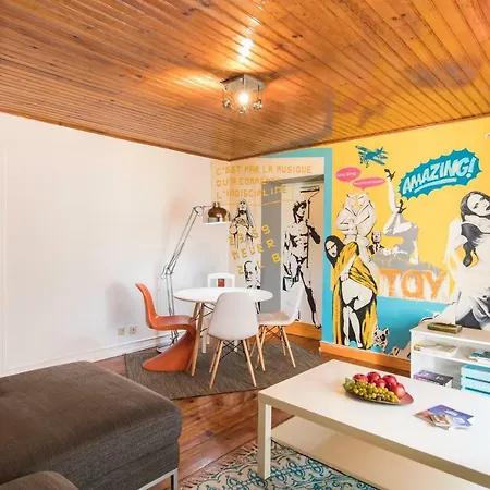 Picoas Artistic Flat * Lisbona